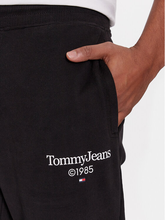 Tommy Jeans Tommy Jeans Spodnie dresowe Entry DM0DM18935 Czarny Slim Fit