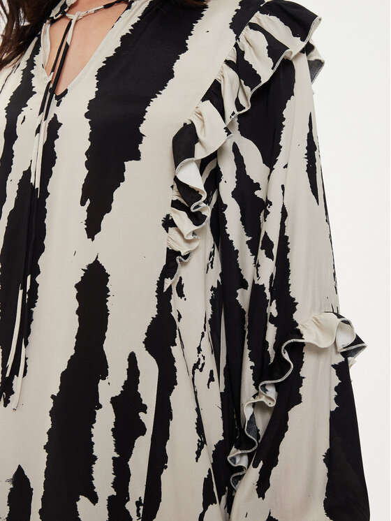 Karen by Simonsen Karen by Simonsen Vsakodnevna obleka Nime 10104892 Bež Relaxed Fit