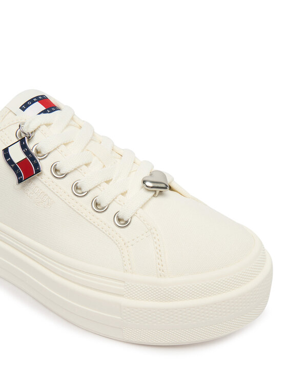 Tommy Jeans Tommy Jeans Sneakersy Tjw Flatform Sneaker Charms EN0EN02959 Biela