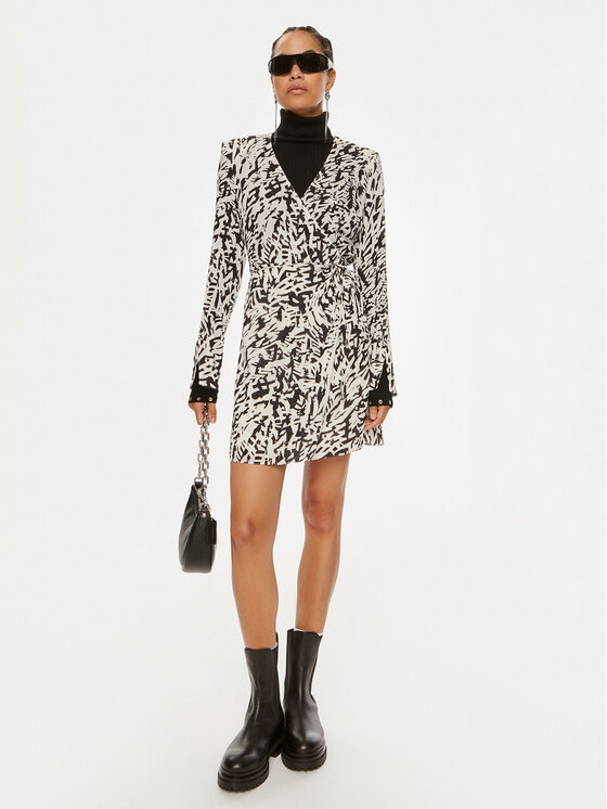 Patrizia Pepe Patrizia Pepe Hétköznapi ruha 8A1397 A463-FE84 Fehér Regular Fit