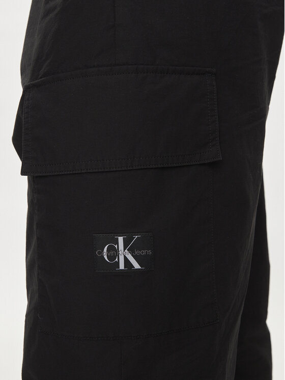 Calvin Klein Jeans Calvin Klein Jeans Joggery Utility J30J325616 Czarny Regular Fit