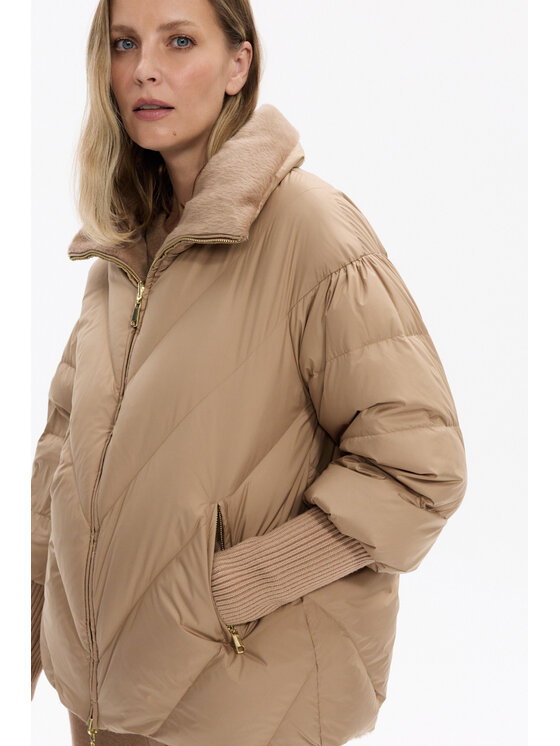Deni Cler Milano Deni Cler Milano Kurtka zimowa T-DC-9060-F5-40-12-1 Beżowy Regular Fit