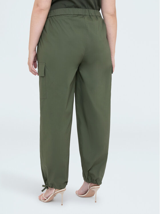 Fiorella Rubino Fiorella Rubino Pantaloni di tessuto P732T005554N035 Verde Regular Fit