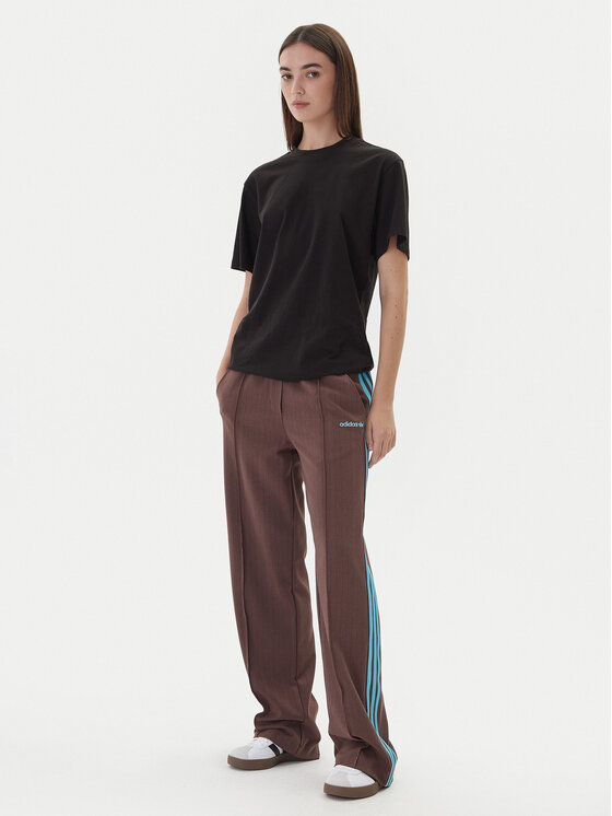 adidas adidas Долнище анцуг JX5308 Кафяв Regular Fit