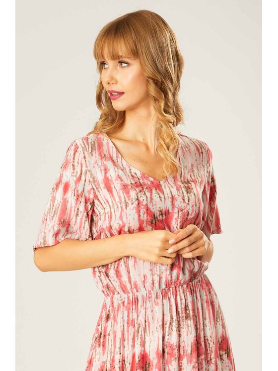 QUIOSQUE QUIOSQUE Každodenné šaty RECTANGY DRESS Ružová Regular Fit