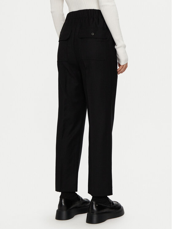 Weekend Max Mara Weekend Max Mara Riidest püksid Hateley 2425136052 Must Regular Fit