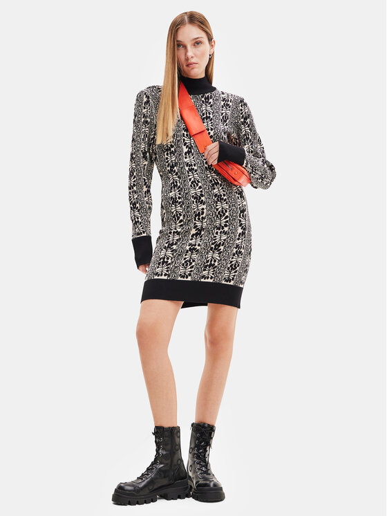 Desigual Desigual Φόρεμα υφασμάτινο 23WWVF01 Μαύρο Slim Fit