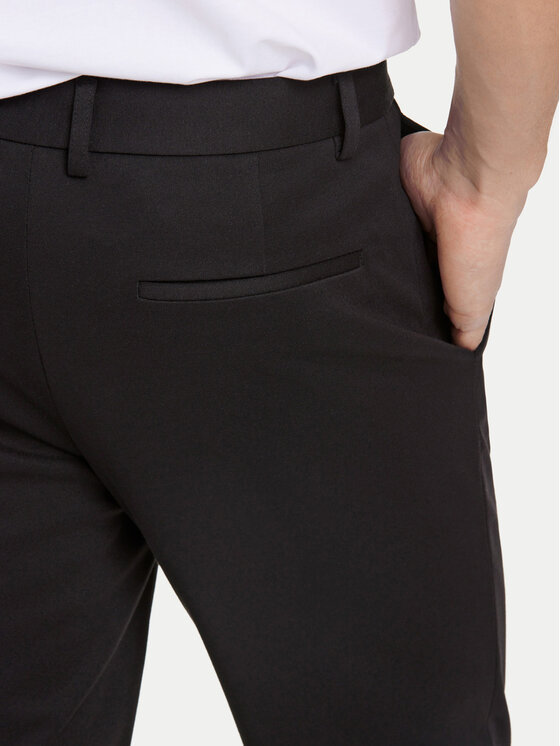 Lindbergh Lindbergh Chino hlače 30-006052 Črna Slim Fit
