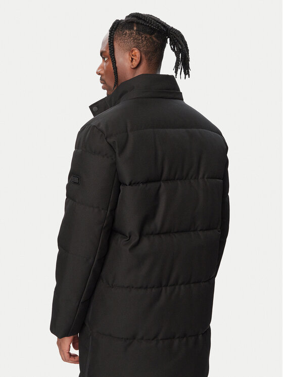 KARL LAGERFELD KARL LAGERFELD Zimní bunda 455020 564584 Černá Regular Fit