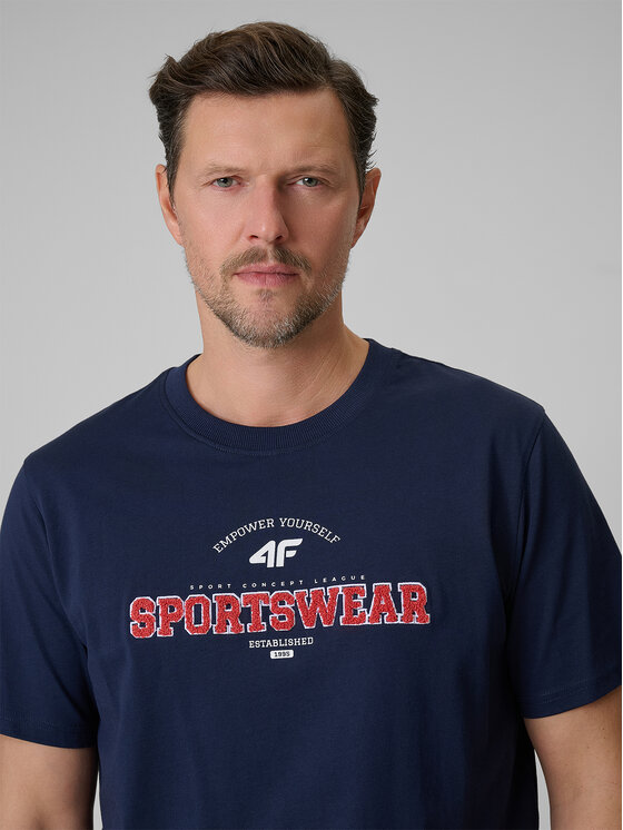 4F 4F T-Shirt SPORTS CLUB Granatowy Regular Fit