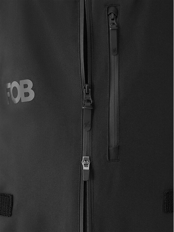 4F 4F Snowboardové nohavice 4FWAW24TFTRM627-20S Čierna Regular Fit