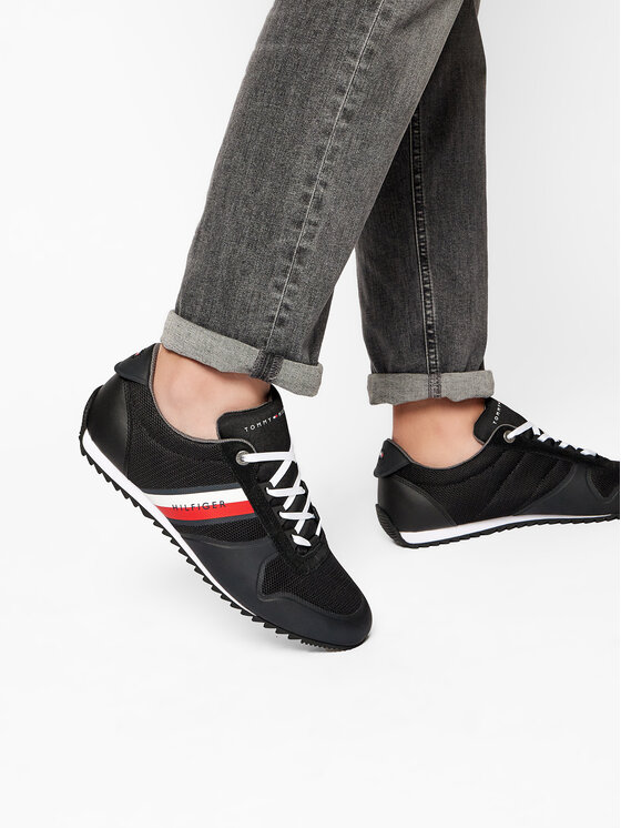Tommy Hilfiger Tommy Hilfiger Снікерcи Essential Modern Mesh Runner FM0FM02270 Чорний
