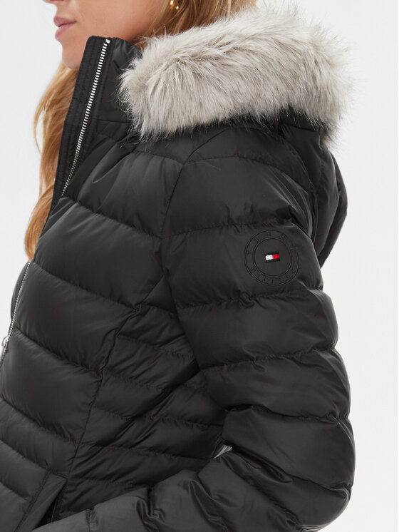 Tommy Hilfiger Tommy Hilfiger Sulejope Tyra WW0WW39745 Must Regular Fit