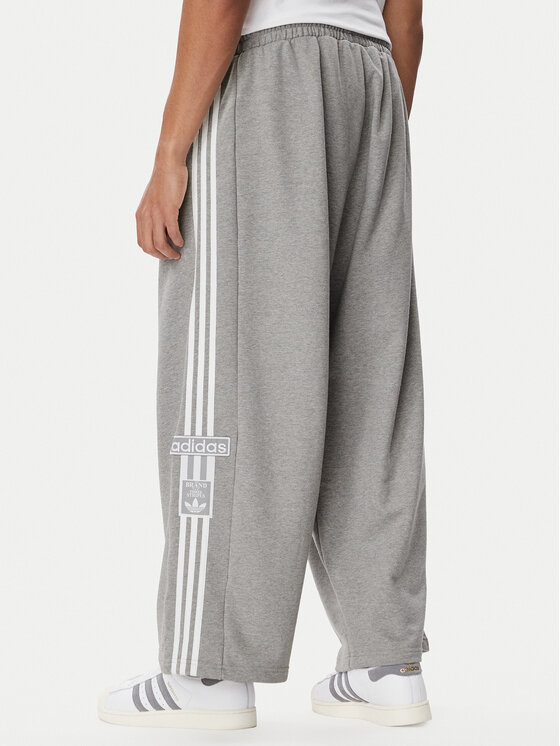adidas adidas Spodnie dresowe Adibreak KQ8860 Szary Loose Fit