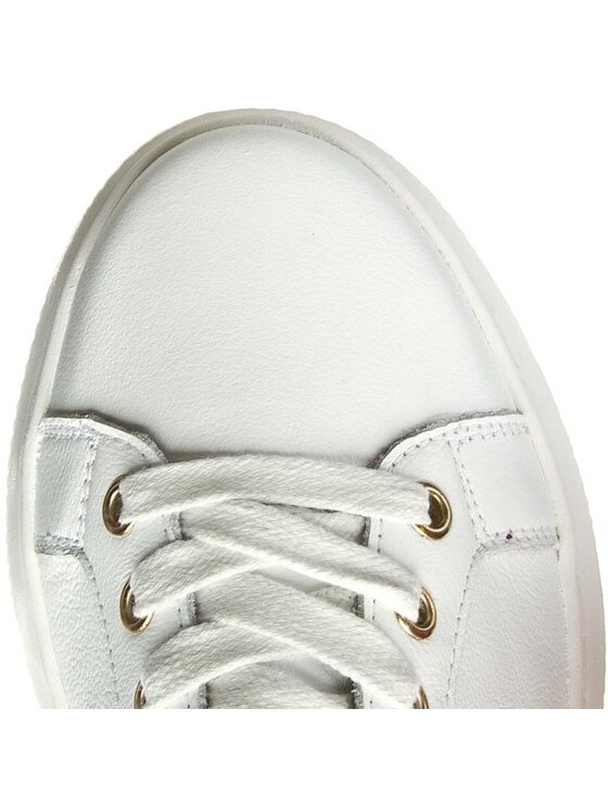 Tommy hilfiger sabrina sneakers on sale