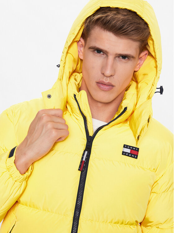 Tommy Jeans Tommy Jeans Vatovaná bunda Alaska DM0DM15445 Žlutá Regular Fit