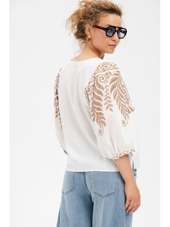 blue shadow blue shadow Bluzka Selena Biały Regular Fit