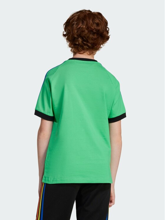 adidas adidas T-Shirt 158415 Zielony jasny Loose Fit