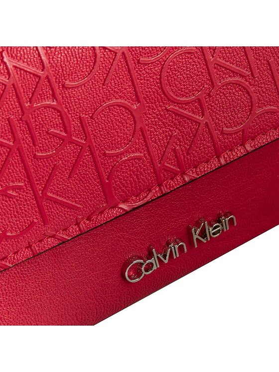 Calvin Klein Jeans Portafoglio piccolo da donna Maddie Medium Trifold  K60K601529 Rosso
