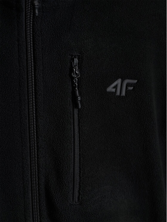 4F 4F Polar NOS Czarny Regular Fit