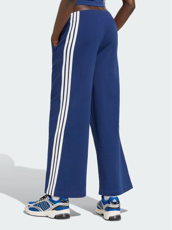 adidas adidas Spodnie materiałowe 164808 Niebieski Loose Fit