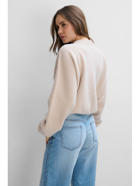 Fobya Fobya Sweter F2082 Beżowy jasny Basic Fit
