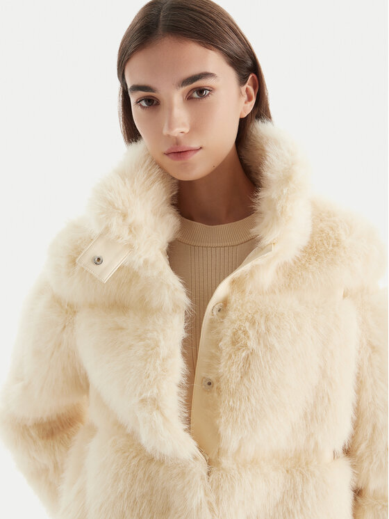 Patrizia Pepe Patrizia Pepe Kožešina 2O0174 E077 W405 Écru Regular Fit
