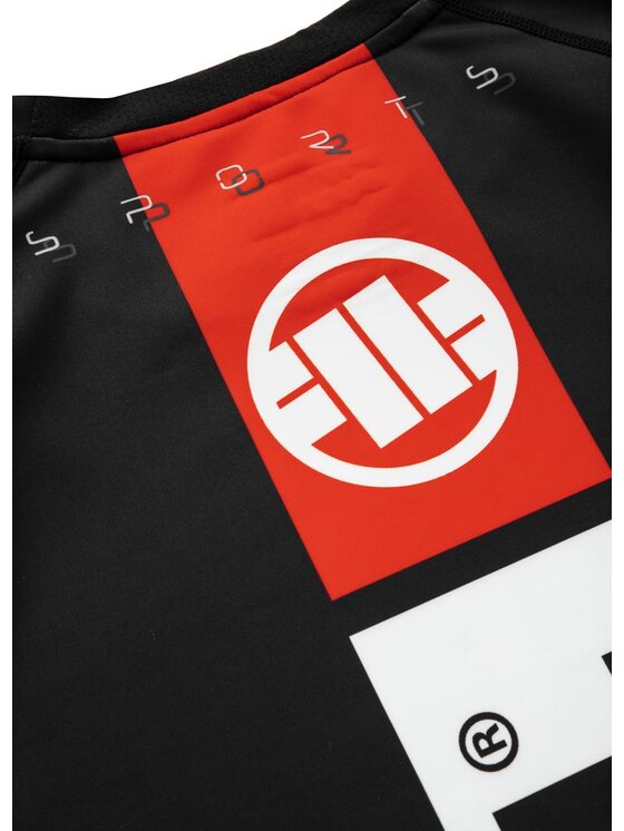 PITBULL PITBULL Koszulka techniczna Rashguard Hilltop Sports II M Czarny Slim Fit