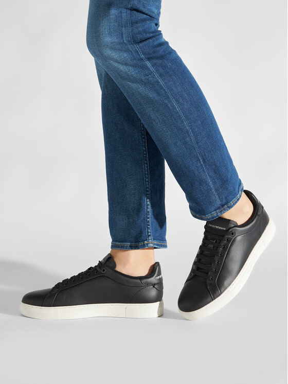 Emporio Armani Emporio Armani Sneakersy X4X598 XF662 00002 Czarny