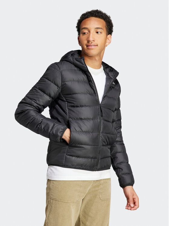 adidas adidas Pūkinė striukė Essentials Light Down HZ5723 Juoda Regular Fit