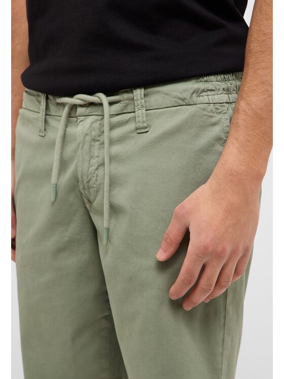 Mustang Mustang Pantaloncini di tessuto Portland Shorts Verde Slim Fit