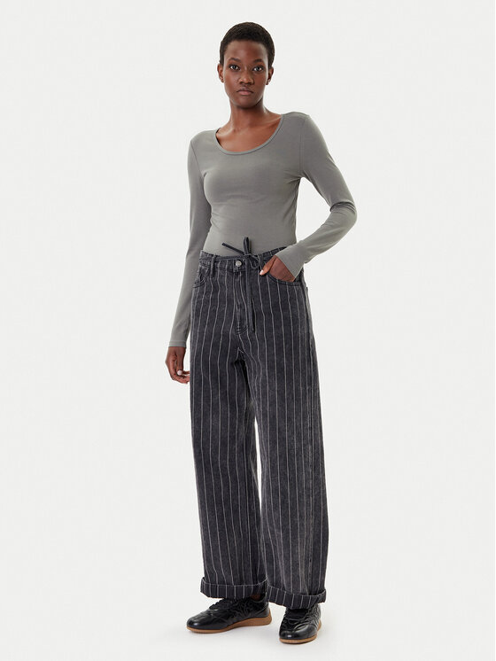 ONLY ONLY Majica Live Love 15204712 Siva Stretch Fit