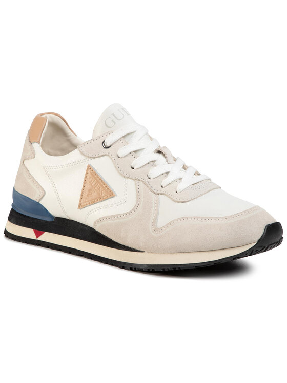 Guess Sneakers Uomo MOD. FM5NGL, Nere, Chiusura Con Lacci, Tacco Piatto, Vestibilità Normale