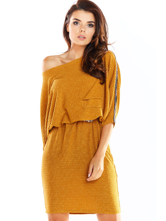 Awama Awama Vestito di maglia A325 Marrone Basic Fit