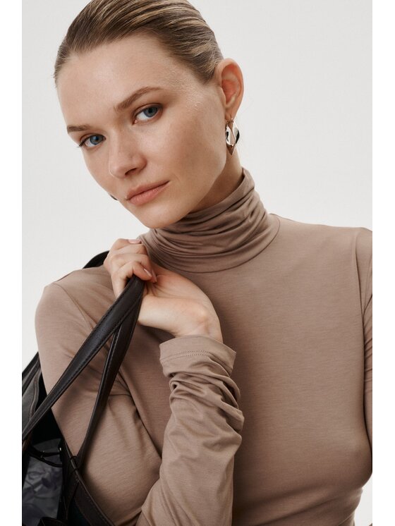MARI PRETI MARI PRETI Dolcevita Lisara Beige Regular Fit