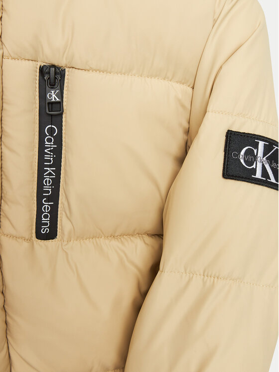 Calvin Klein Jeans Calvin Klein Jeans Зимно яке Essential IB0IB01276 Бежов Regular Fit