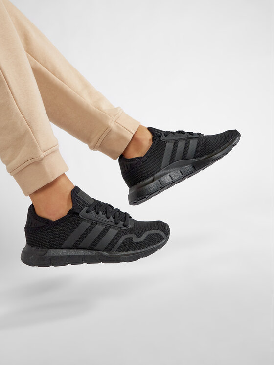 adidas Sneakers Swift Run X J FY2153 Schwarz Modivo.at