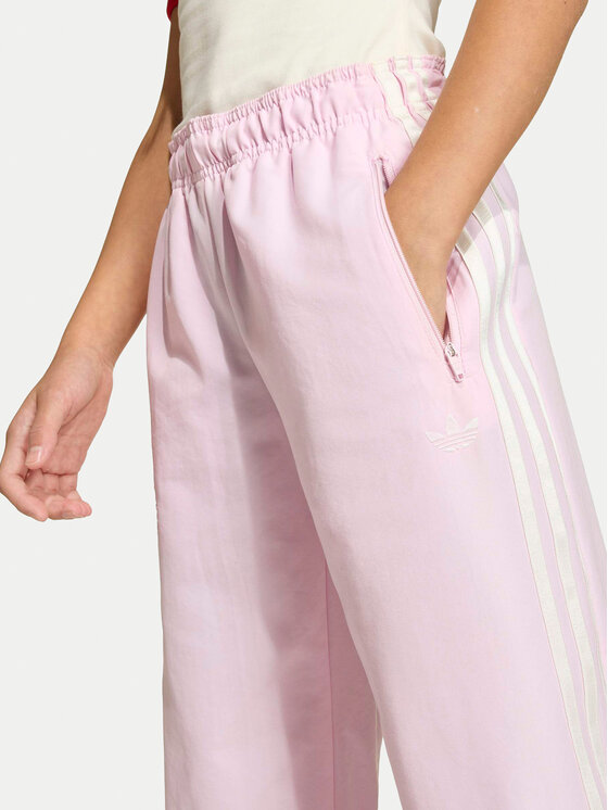 adidas adidas Спортивні штани Liberty London KD1760 Рожевий Loose Fit