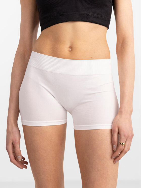 Pieces Pieces Šortky z materiálu 17065440 Bílá Slim Fit