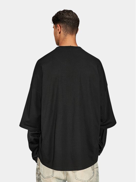 MADE BY SOCIETY MADE BY SOCIETY T-Shirt Tricou UNDERLAY - T17594 Czarny Basic Fit