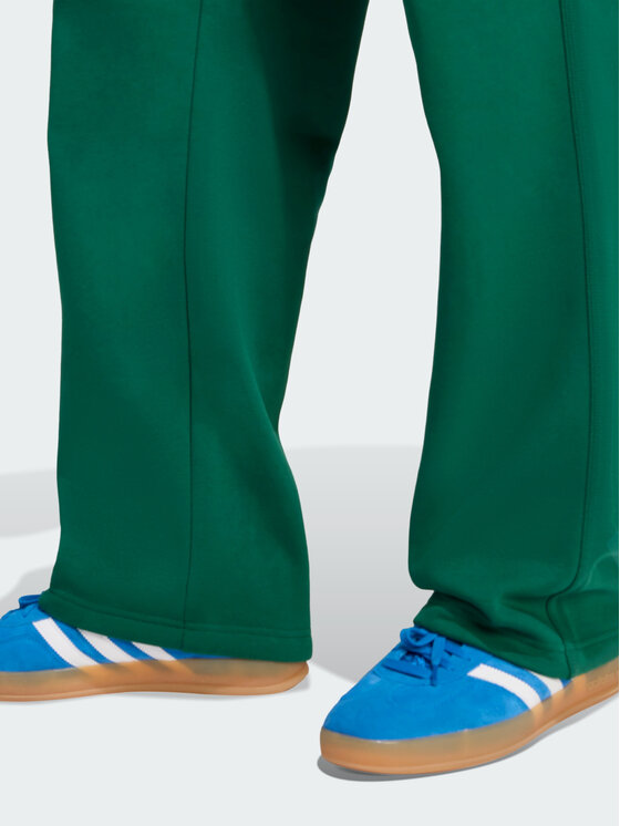 adidas adidas Spodnie dresowe 150893 Zielony Loose Fit