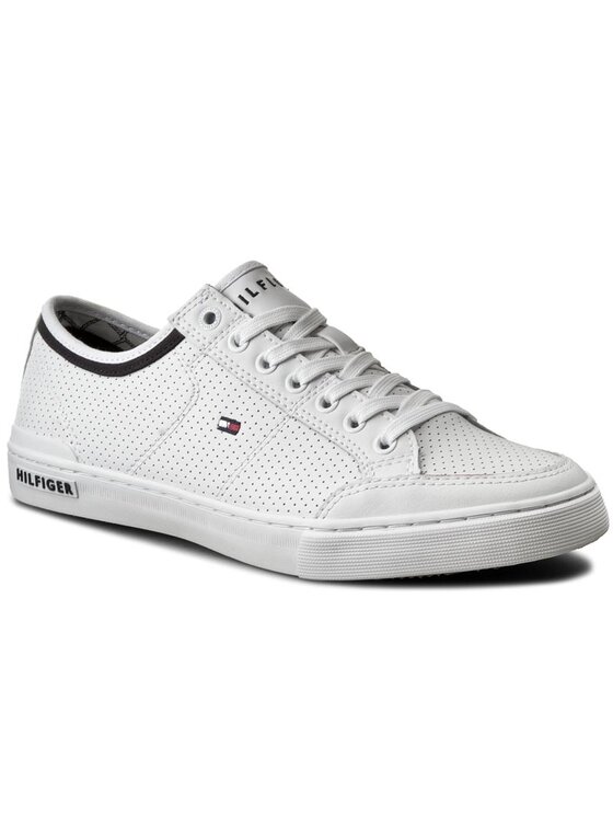 Tommy Hilfiger Halbschuhe Harrington 5A FM0FM00552 WeiB Modivo