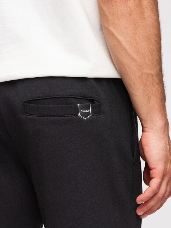 Ombre Ombre Szorty materiałowe OM-SRSK-0196 Czarny Regular Fit