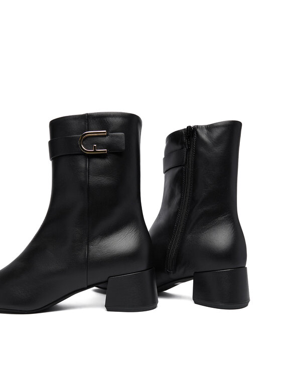 Furla Furla Stiefeletten Chic YJ72HIC X30000 AL O6000 1007 Schwarz