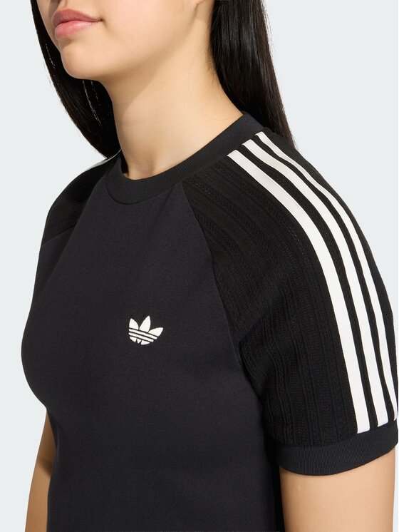 adidas adidas T-Shirt 168907 Czarny Fitted Fit