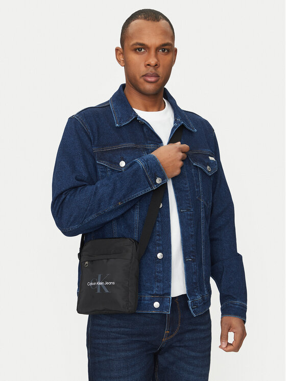 Calvin Klein Jeans Calvin Klein Jeans Taška cez rameno Sport Essentials Reporter 18 LV04G3000G Čierna