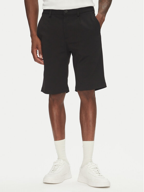 Lindbergh Lindbergh Šortky z materiálu 30-506062 Černá Regular Fit
