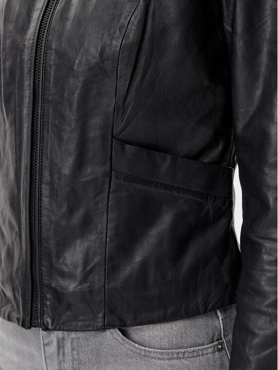 Mustang Mustang Lederjacke Erica Veg 310-24-078 Schwarz Regular Fit