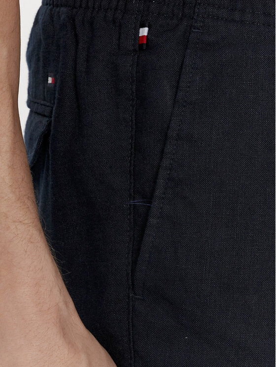 Tommy Hilfiger Tommy Hilfiger Kratke hlače iz tkanine Harlem MW0MW34498 Mornarsko modra Regular Fit