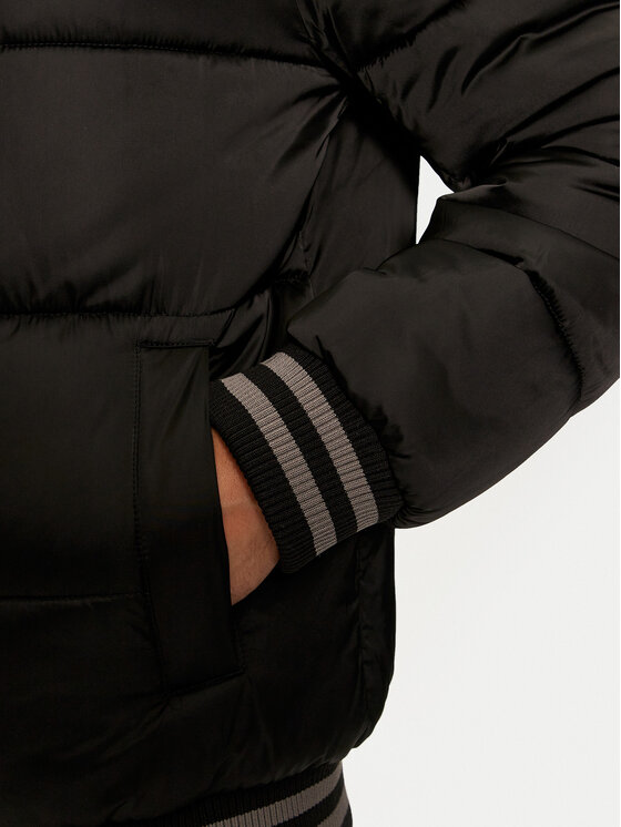 Guess Guess Μπόμπερ μπουφάν M4BL31 WGJ92 Μαύρο Regular Fit